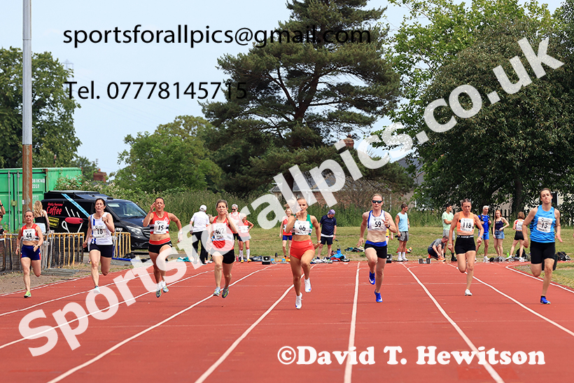 100 metres, 2025 NEMAA Track and Field, Monkton. Photo: David T. Hewitson/Sports for All Pics